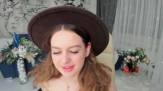 MiracleCurly 即時 XXX 聊天