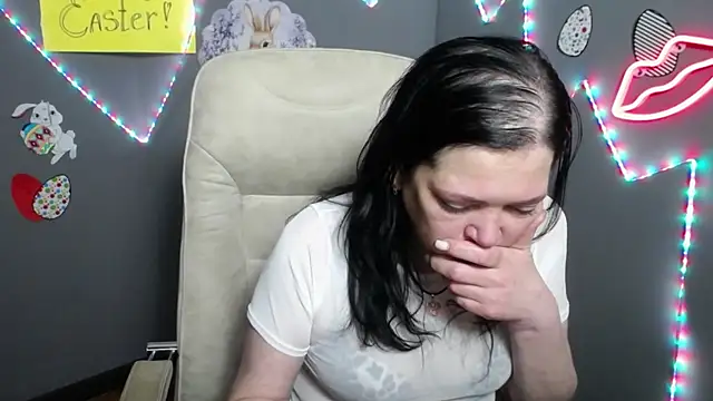 LauraFinn Obrolan Langsung XXX