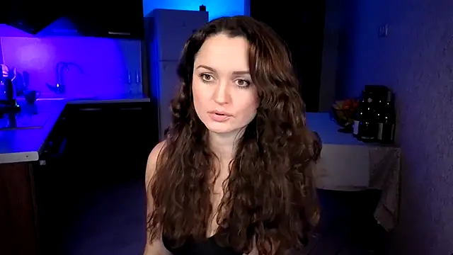 Cerann1: онлайн-секс-чат