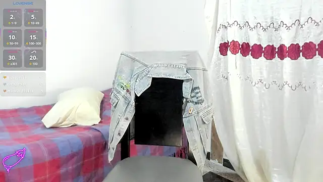 Nikki__uwu's Live XXX Chat