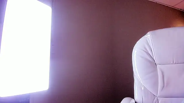 NahimiThompson – Live XXX-chat