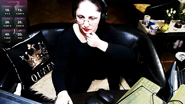 Imperatriza élő XXX-chatje