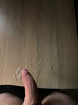 jstntz's Live XXX Chat