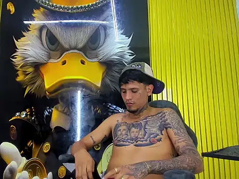 โชว์เว็บแคมของ Winsord_Bigcock