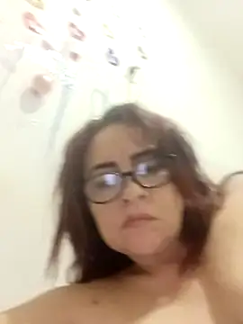 tany90's Live XXX Chat