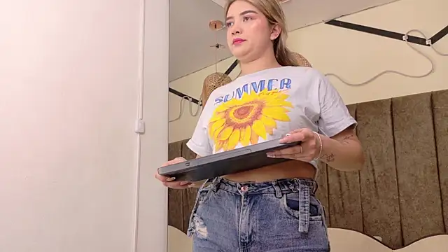 natasha__black Obrolan Langsung XXX