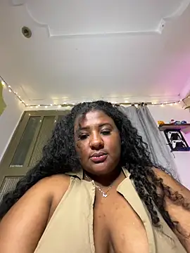dana_falcoo25's Webcam Show