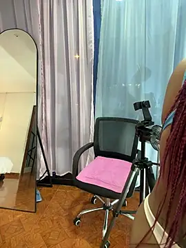 Show webcam de Kloe_rousse01