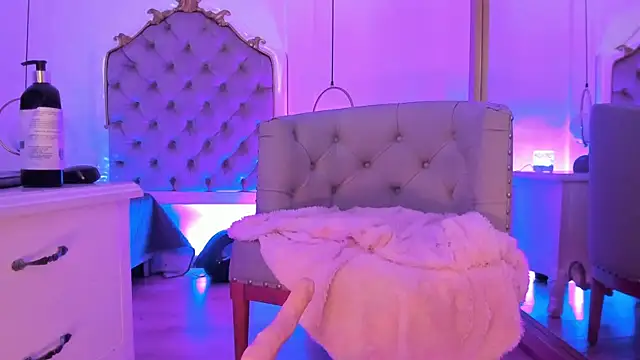 Yourwishisme_val's Live XXX Chat