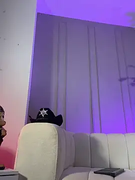 Chat XXX ao vivo de Frank_Farrell