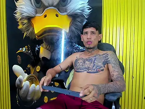Winsord_Bigcock Webcamshow