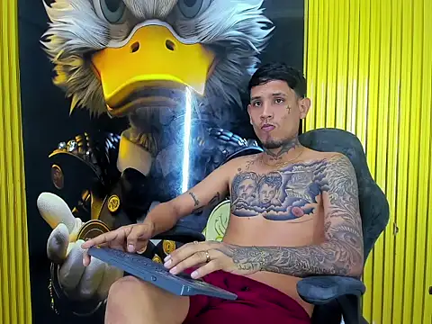 Winsord_Bigcock Webcam Show