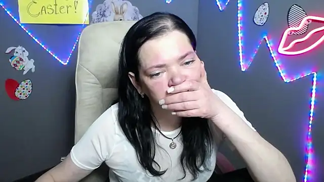 LauraFinn Live XXX-Chat