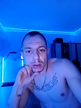 Hugo1993 网络视讯表演