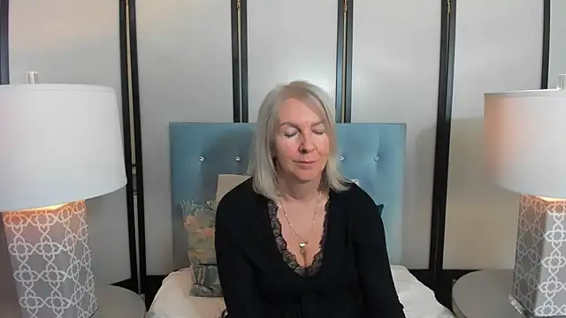 Chat +18 de EricaTop ao vivo