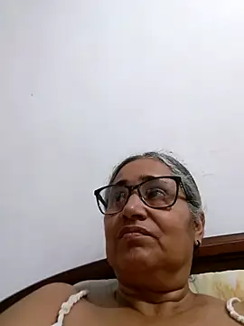 _candi Adlı Modelin Web Kamerası Şovu