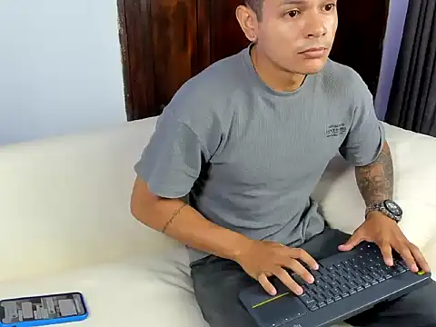 HenrryDouglas Webcam Show