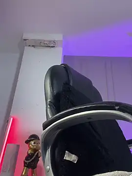 Frank_Farrell's Live XXX Chat