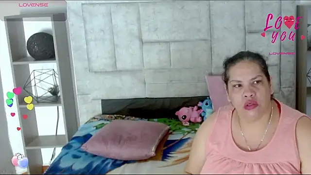 Candy_and_Jh0nのライブXXXチャット