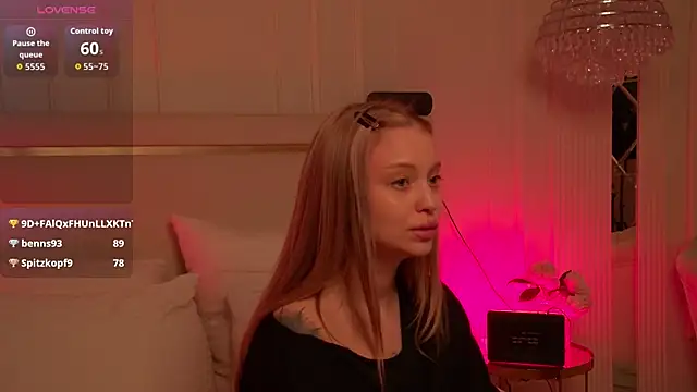 MollyHilton Live XXX-Chat