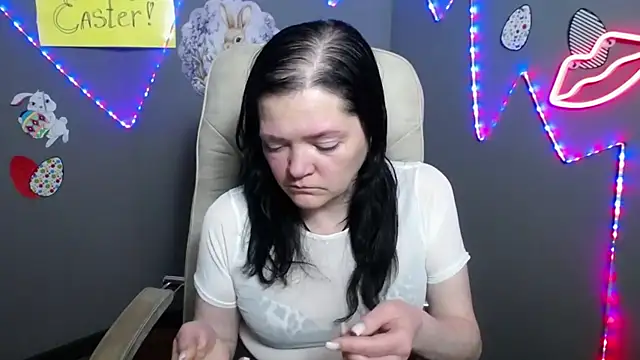 LauraFinn 라이브 XXX 채팅