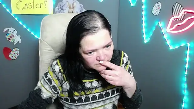 LauraFinn's Live XXX Chat