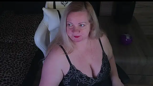 Živý XXX chat MolligSpielle