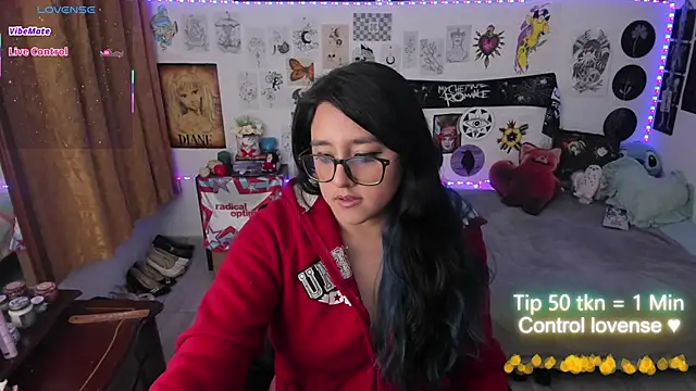 Chat +18 de Cherry_blush_ ao vivo