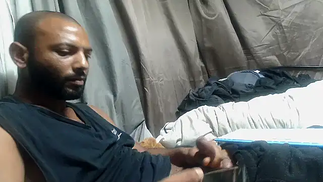 XXX chat uživo modela Camodick