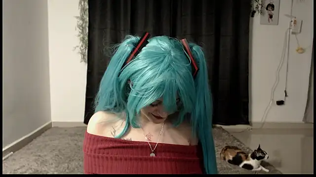 lizzy-c-e-e Live XXX-Chat