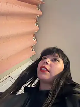 EemaHaruki Adlı Modelin Canlı XXX Sohbeti