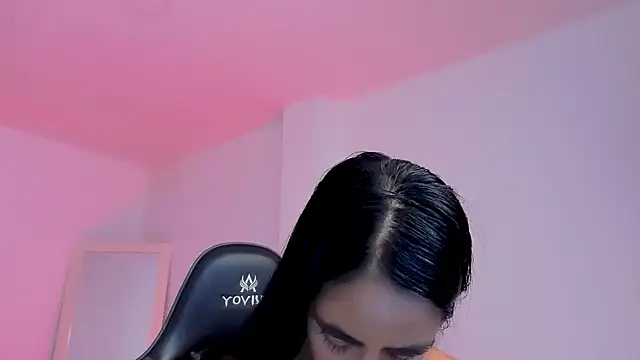 Chat +18 de sophierooy22 ao vivo