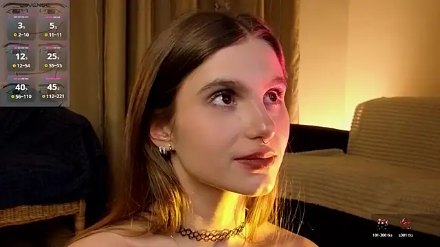 Онлайн чат XXX RozanneJordan