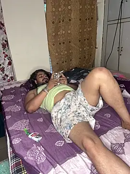 Chat +18 de torchermachine ao vivo