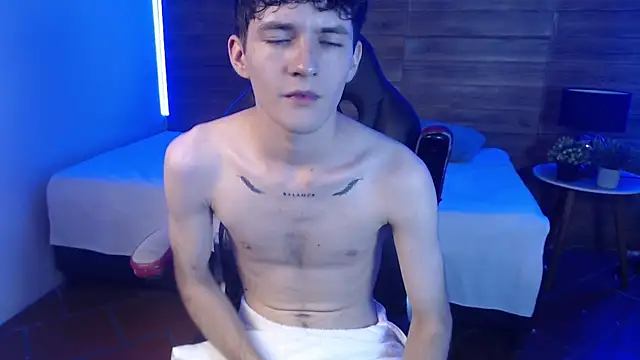 trevor_mobn Live XXX chat