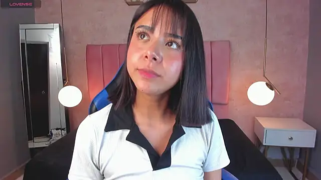 Онлайн чат XXX Magic_oliviah