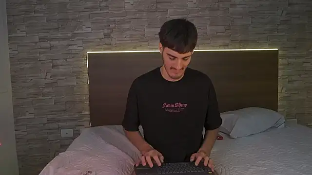 Show webcam de Enzo_Crown