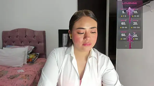 ReyleDoll Live XXX-Chat