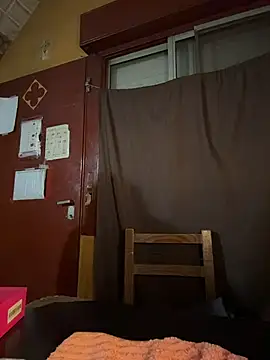 Chat +18 de Sofyalone_ ao vivo