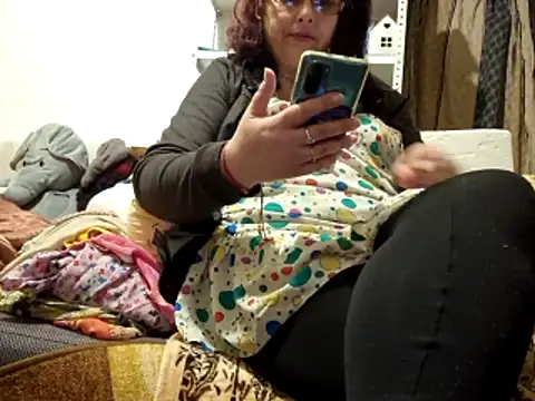 Chat +18 de Samantha_Squirt@xh ao vivo