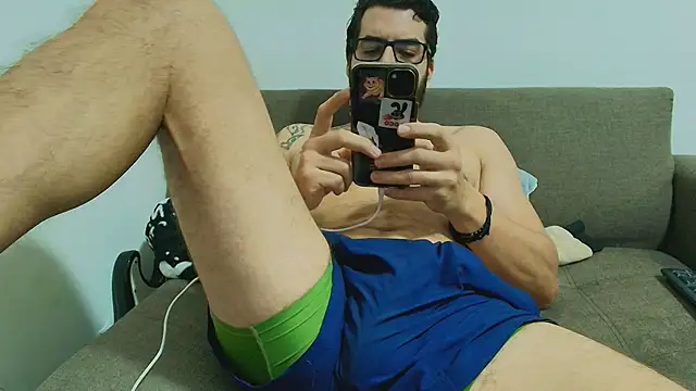 thomas_gun Chat XXX in diretta