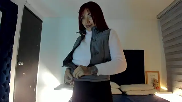 Chatroom XXX en direct de melanie_roux__