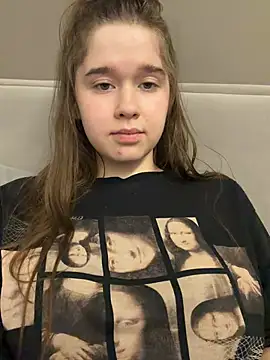 HornyGirlH's Live XXX Chat