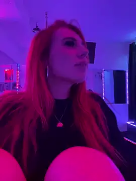 Chat XXX en directo de devilinhereyes