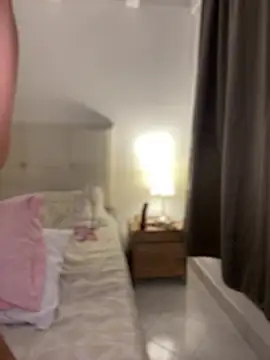 Chat XXX en directo de SelenaStone