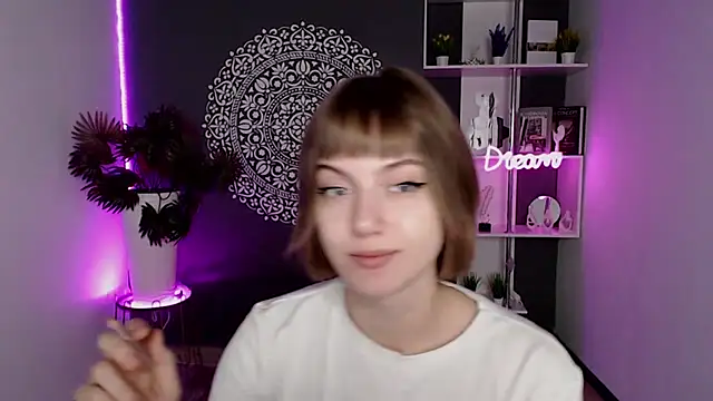 XXX chat uživo modela EchoScribe