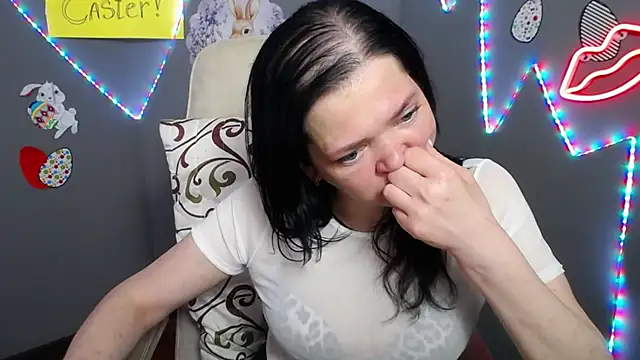 Czat XXX na żywo – LauraFinn