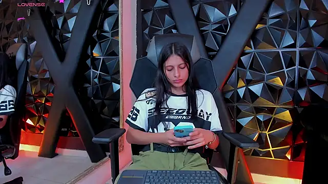 Agathaargent_'s Live XXX Chat