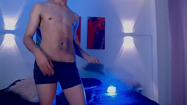 Show de IlyaRomanov na webcam