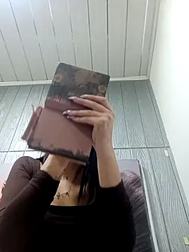 honeyluxe_: онлайн-секс-чат